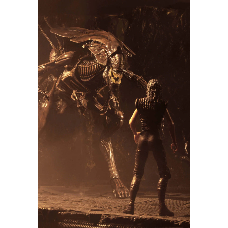 [Preventa] Alien: Resurrection Ultra Deluxe Alien Queen Figure