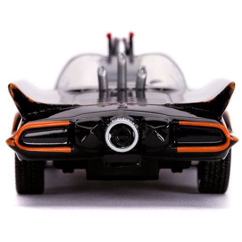 Batman Classic TV Series 1966 1:32 Scale Die-Cast Metal Vehicle Jada Toys