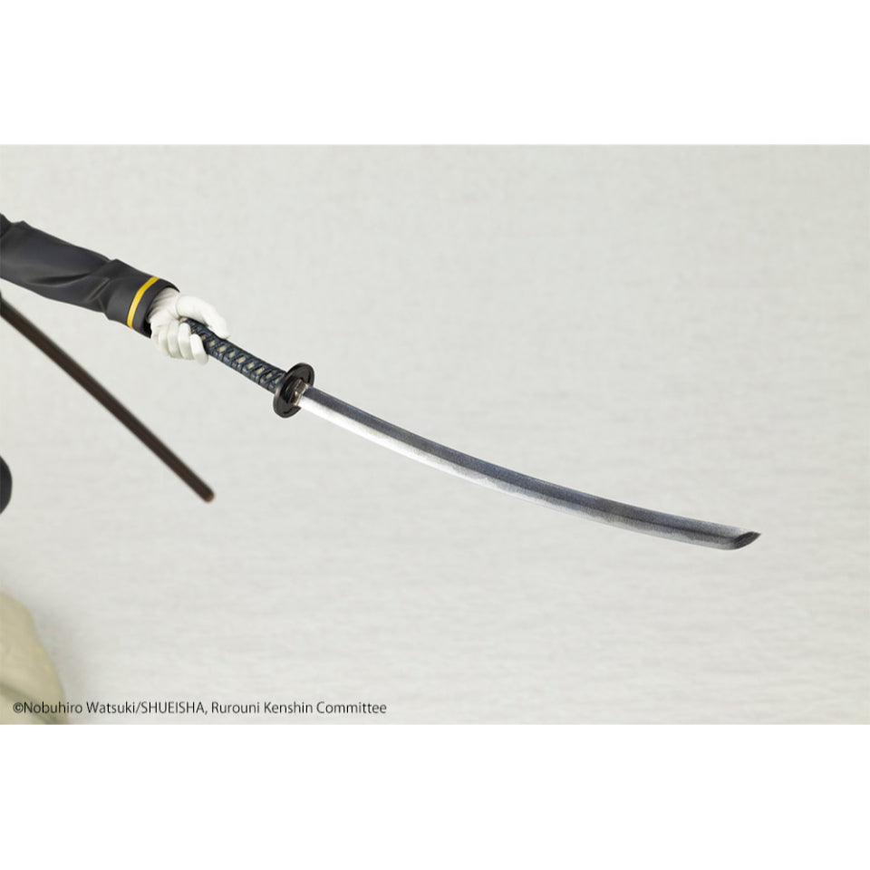 [Preventa] Rurouni Kenshin: Meiji Swordsman Romantic Story ArtFX J Hajime Saito 1/8 Scale Figure