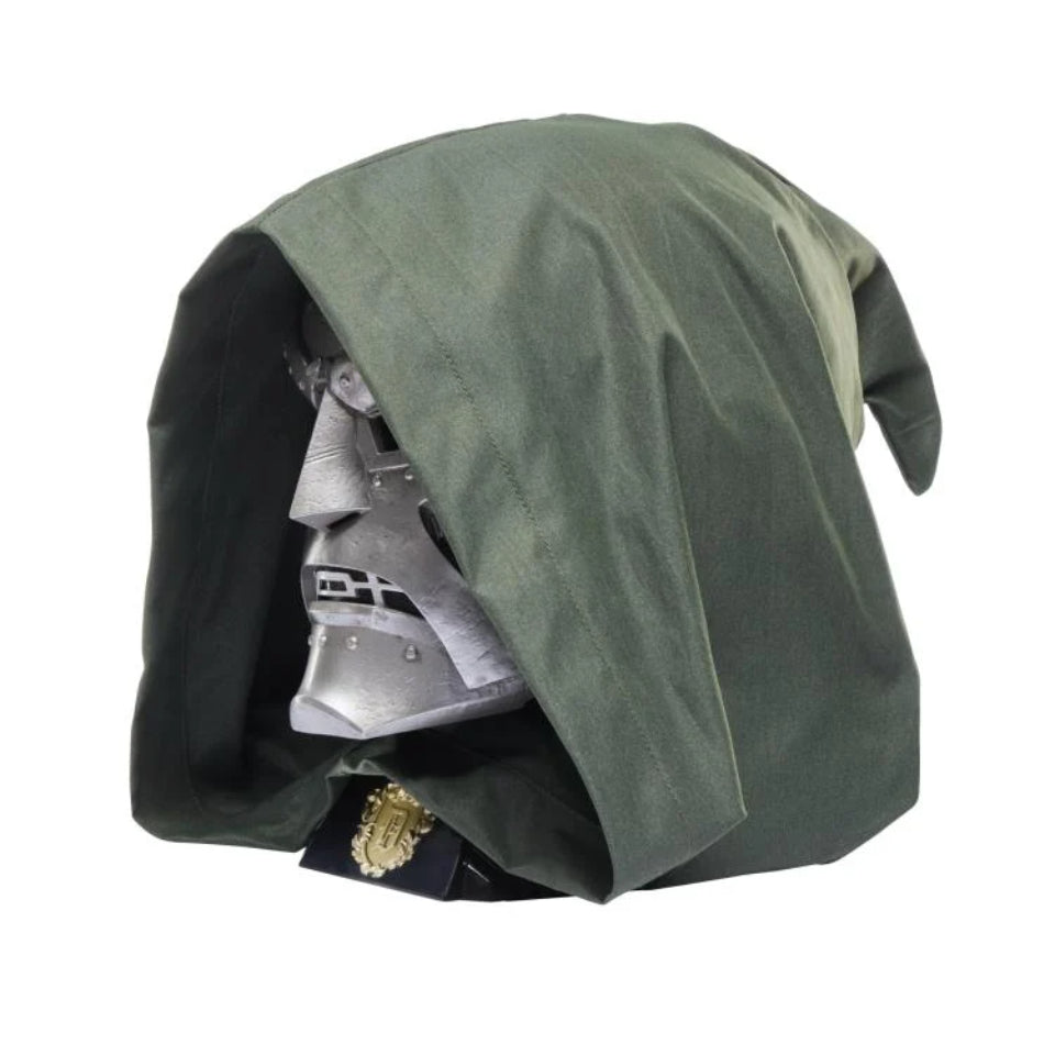[Preventa] Doctor Doom Helmet with Hood Replica Marvel Legends