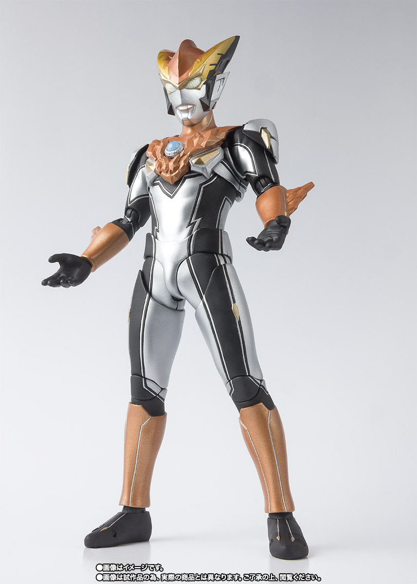 Ultraman Rosso Ground S.H.Figuarts