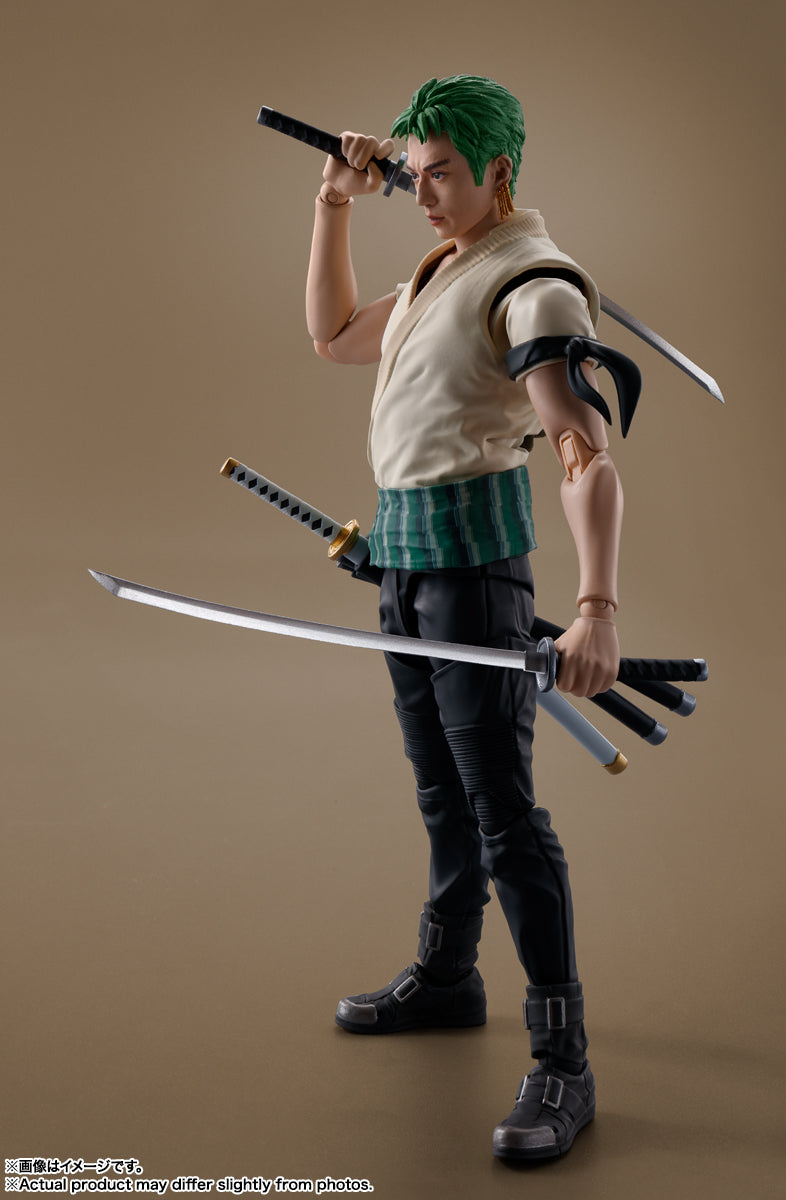 A Netflix Series One Piece Zoro S.H.Figuarts