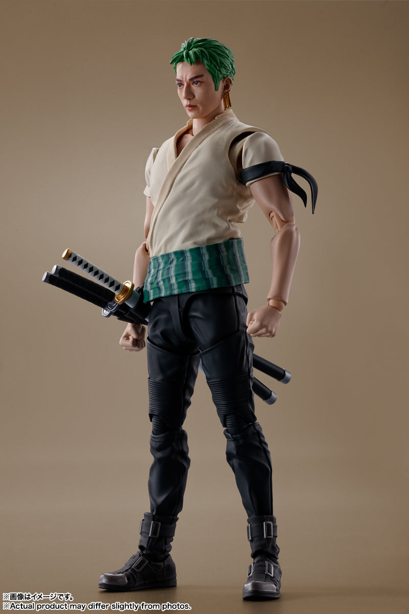 A Netflix Series One Piece Zoro S.H.Figuarts