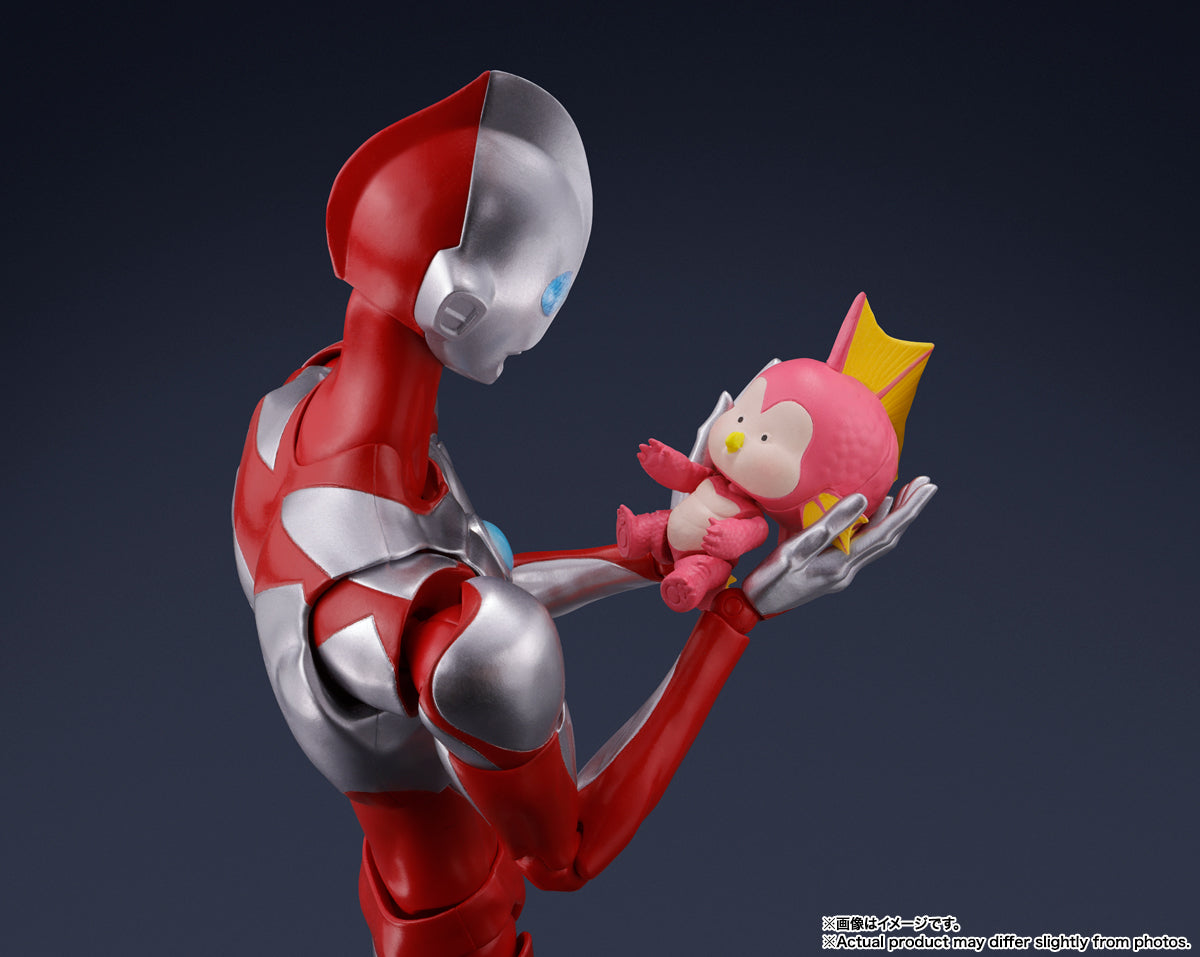Ultraman &amp; Emi (ULTRAMAN RISING) S.H.Figuarts