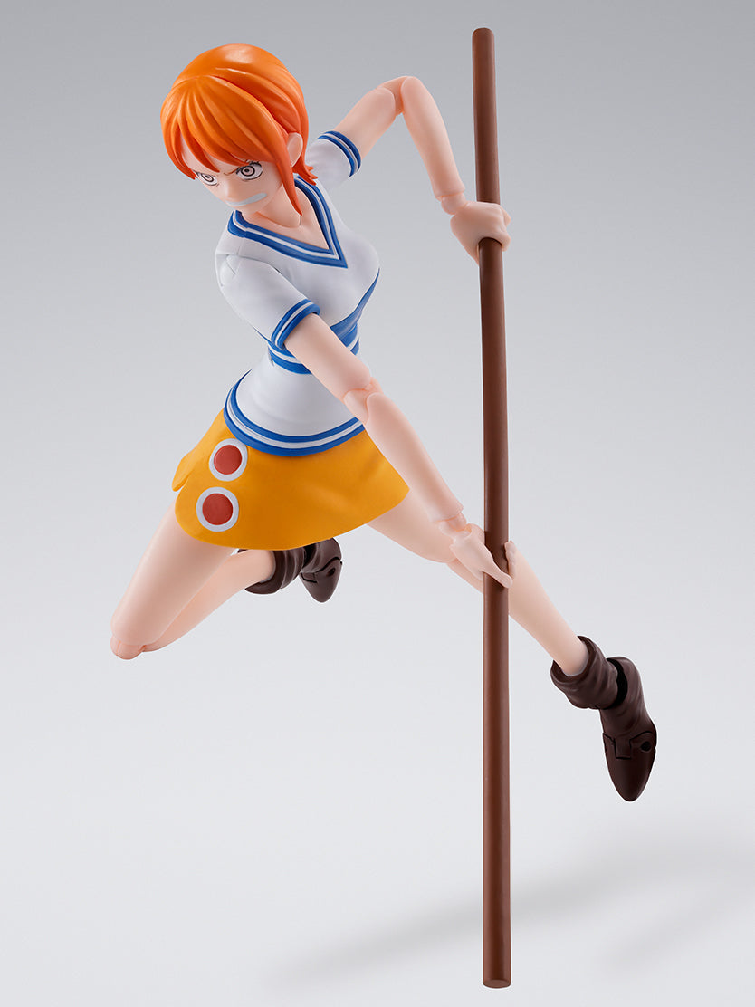 One Piece Nami Romance Dawn S.H.Figuarts