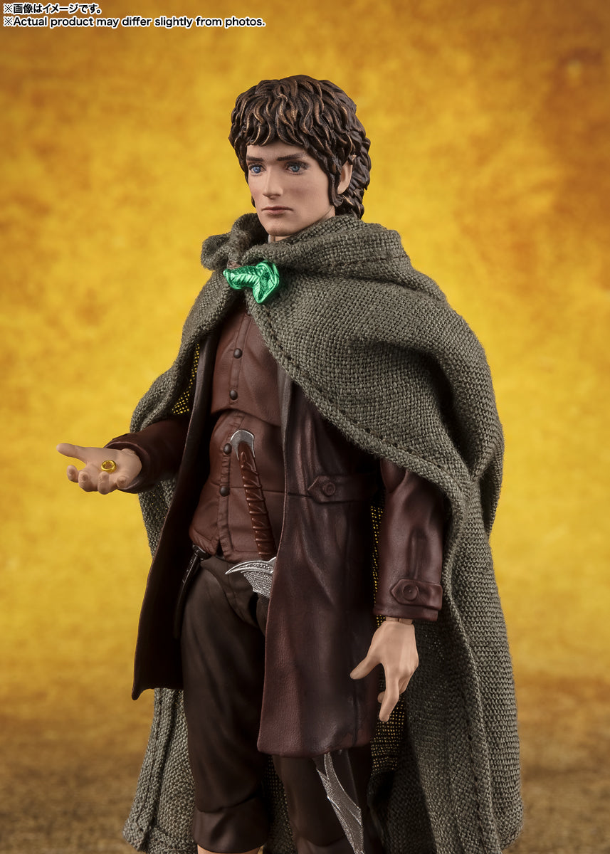 [Preventa Cerrado] The Lord of the Rings: The Fellowship of the Ring Frodo Baggins ＆ Gollum S.H.Figuarts