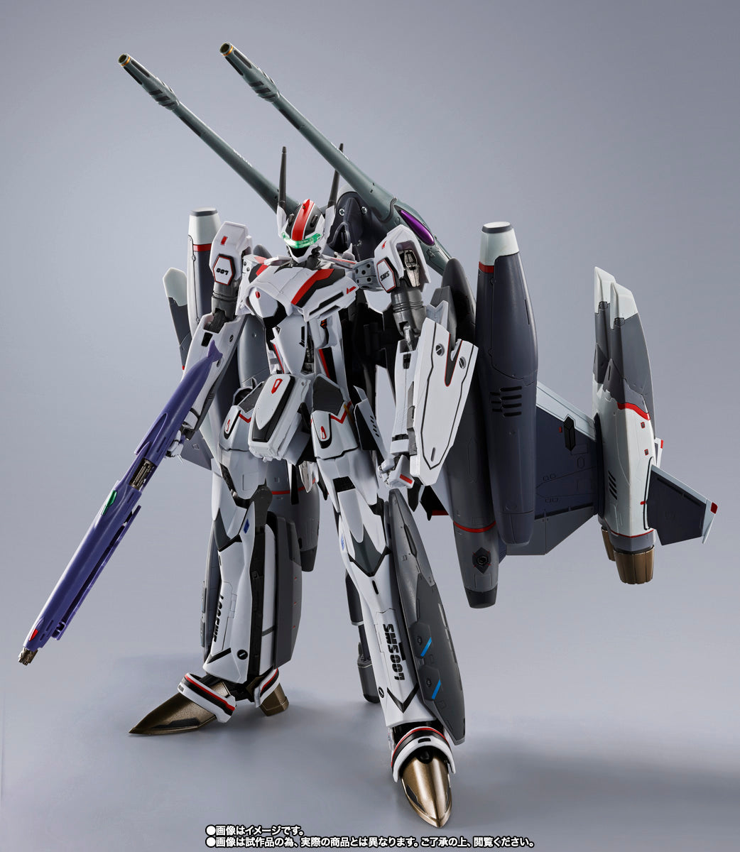 [Preventa] MACROSS TORNADO MESSIAH VALKYRIE ALTO SAOTOME USE REVIVAL VER  DX CHOGOKIN