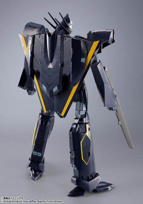 Preventa] Macross 7 VF-17S NIGHTMARE STEALTH VALKYRIE (GAMLIN