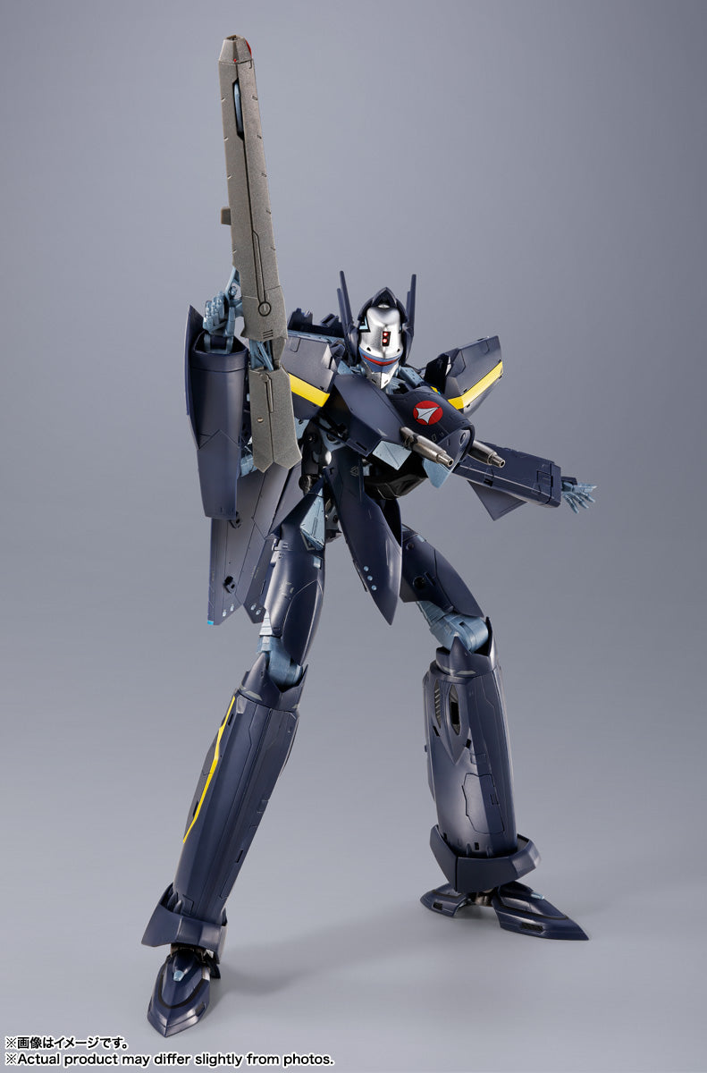 [Preventa] Macross 7 VF-17S NIGHTMARE STEALTH VALKYRIE (GAMLIN KIZAKI use) DX CHOGOKIN