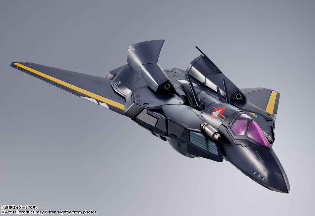 [Preventa] Macross 7 VF-17S NIGHTMARE STEALTH VALKYRIE (GAMLIN KIZAKI use) DX CHOGOKIN