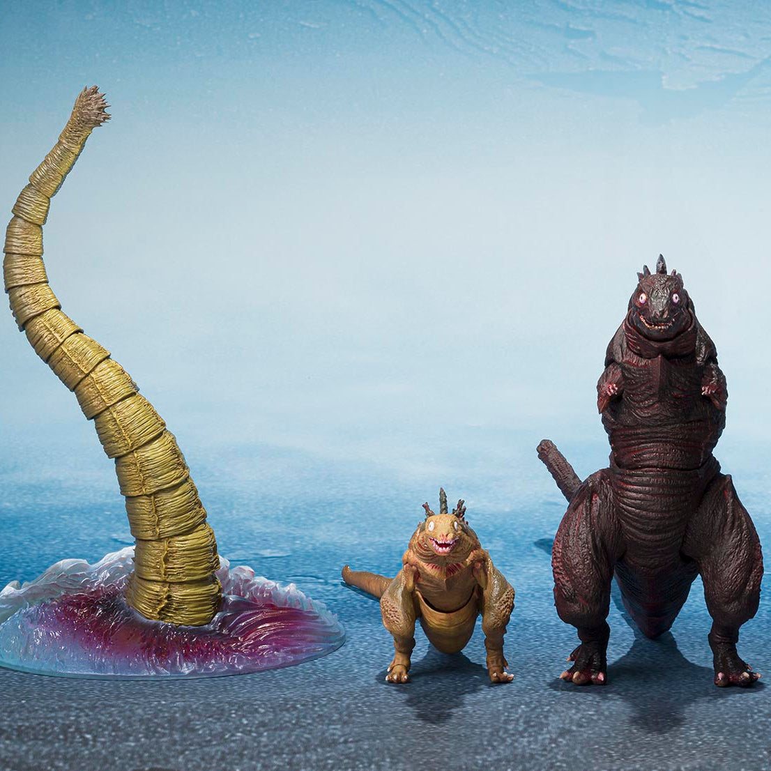 [Preventa] Godzilla (2016) 2nd Form &amp; 3rd Form &amp; Giant Unknown Creature Set S.H.MonsterArts