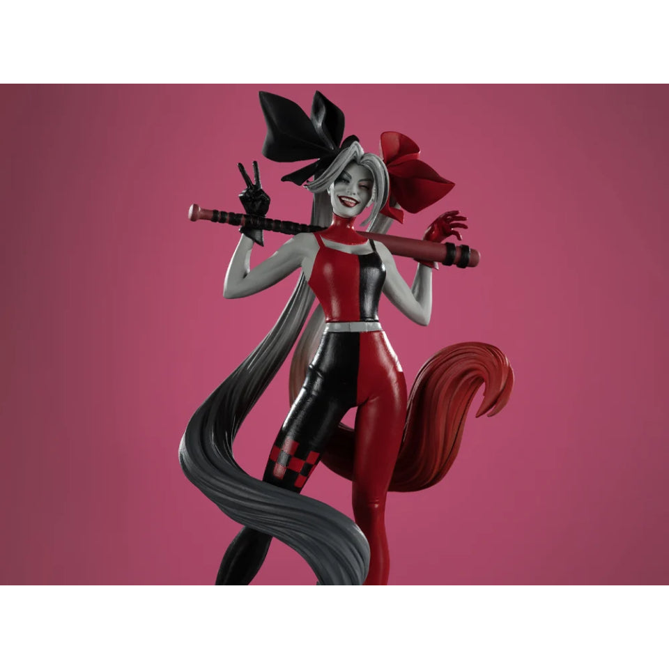 [Preventa] DC Direct Harley Quinn by Alex Garner Harley Quinn: Red, White, and Black 1:10 Scale Resin Statue