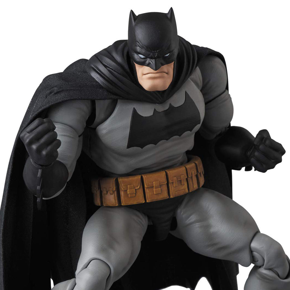 The Dark Knight Returns – Batman MAFEX (Re stock)