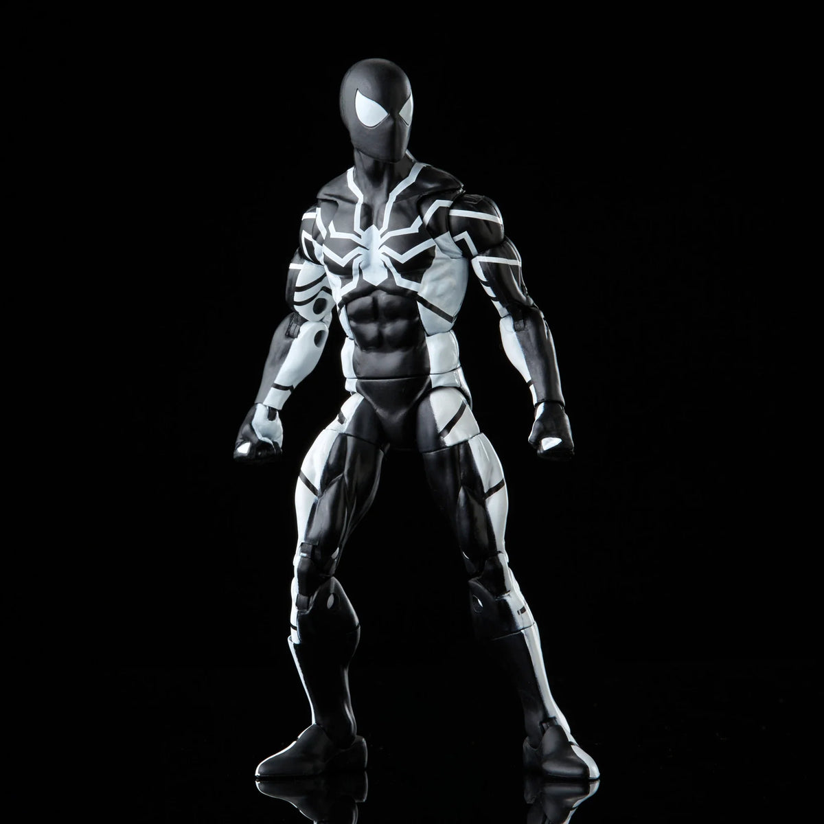 Future Foundation Spider-Man (Stealth Suit) Marvel Legends