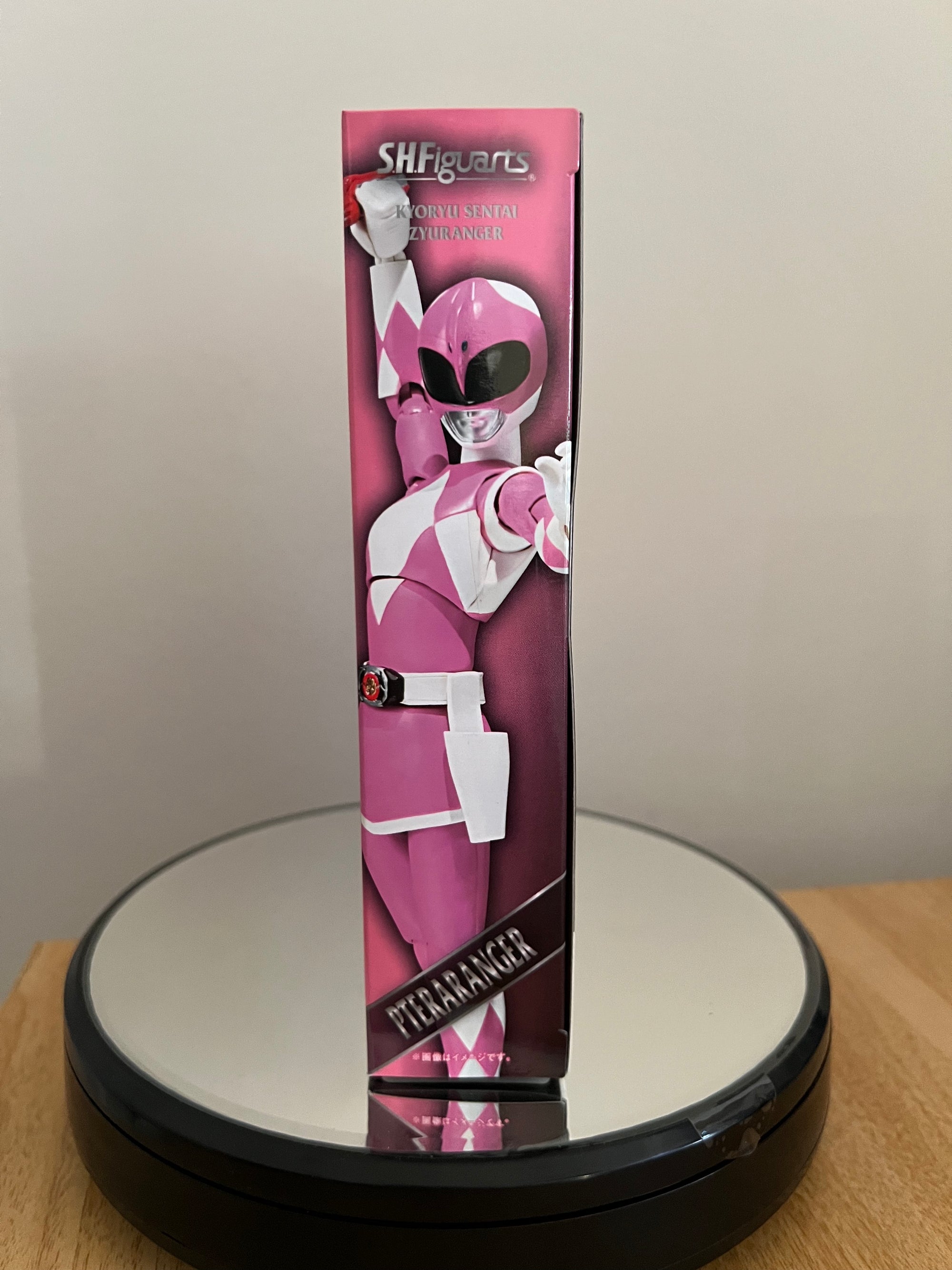 Pink Ptera Ranger Kat Power Ranger PINK RANGER Ptera Ranger SH Figuarts (2013) - LuffyToys